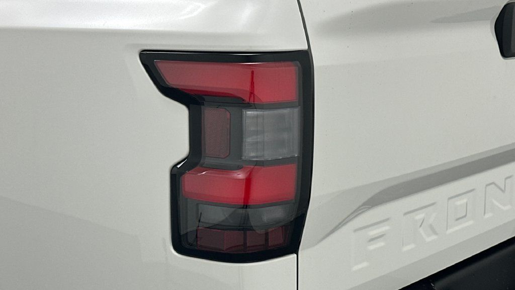 New 2027 Nissan Frontier SV AWD/4WD image 18