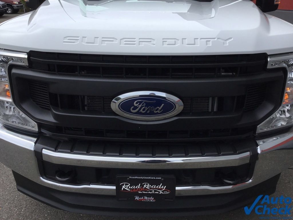 Used 2022 Ford F350 XL w/ Power Equipment Group AWD/4WD image 21