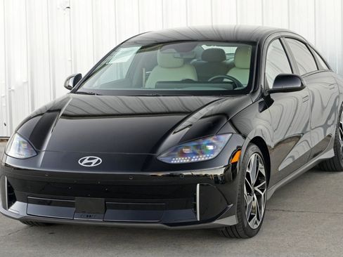 Used 2024 Hyundai Ioniq 6 SEL image 48