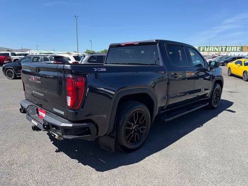 Used 2022 GMC Sierra 1500 Elevation w/ X31 Off-Road Package AWD/4WD image 5