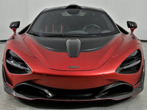 Used 2018 McLaren 720S RWD image 9