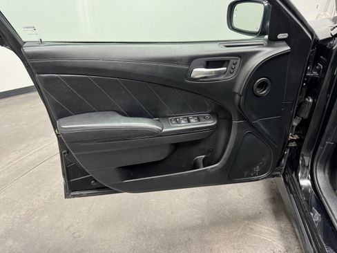 Used 2021 Dodge Charger R/T w/ Plus Group image 13