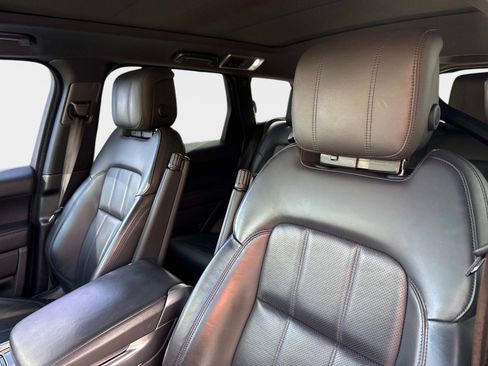 Used 2020 Land Rover Range Rover Sport HSE Dynamic image 43