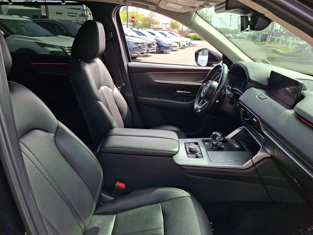 Used 2024 MAZDA CX-90 3.3 Turbo w/ Preferred Package AWD/4WD image 12