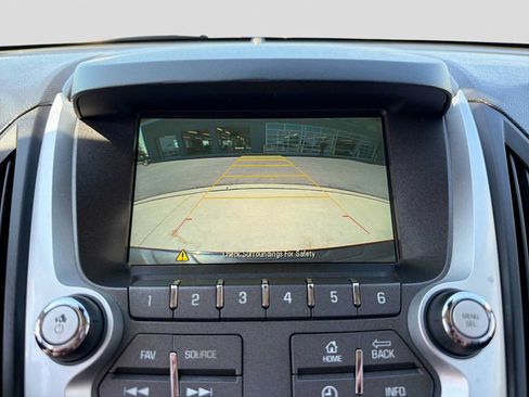 Used 2017 Chevrolet Equinox LT w/ Midnight Edition FWD image 28