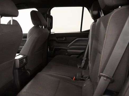 Used 2025 Toyota 4Runner SR5 image 29