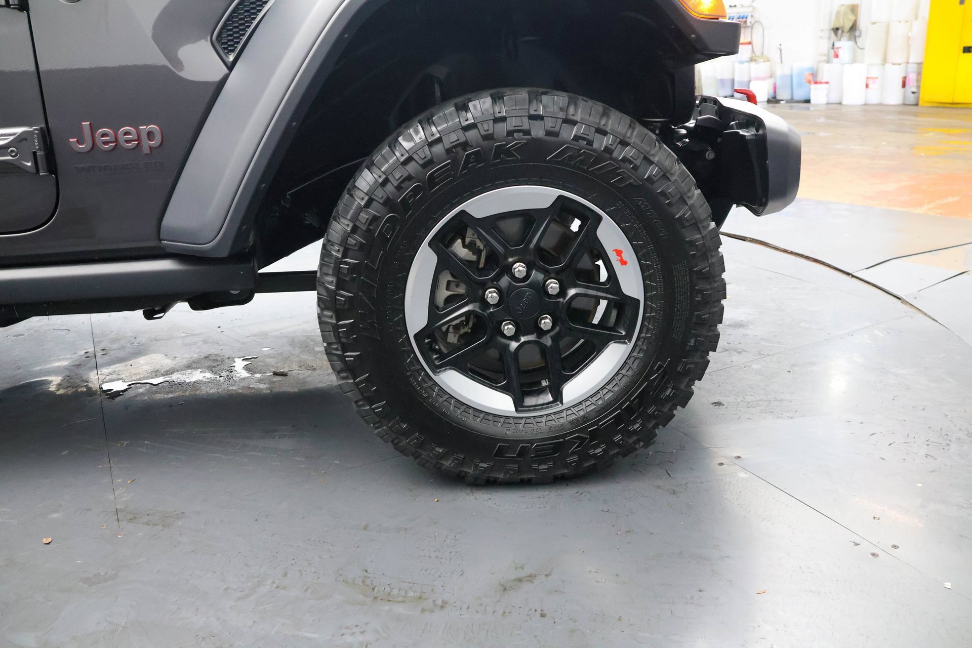 Used 2020 Jeep Wrangler Unlimited Rubicon w/ Cold Weather Group AWD/4WD image 39