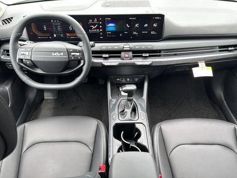 New 2026 Kia K4 EX FWD image 14