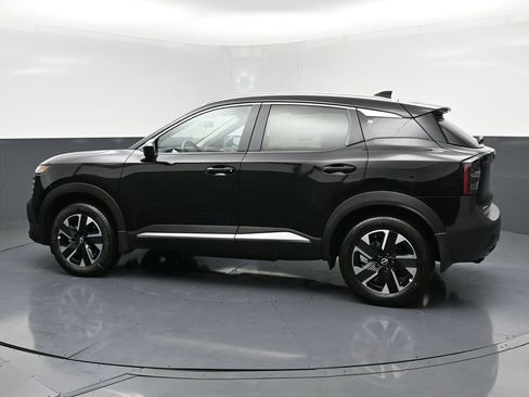 New 2026 Nissan Kicks SV AWD/4WD image 25