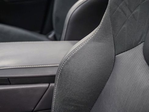 Used 2025 Lexus RX 450h Luxury image 20