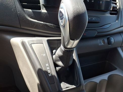 New 2026 Ford Transit 250 148 Medium Roof RWD image 22