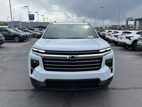 New 2026 Chevrolet Traverse LT w/ Driver Confidence Package image 10