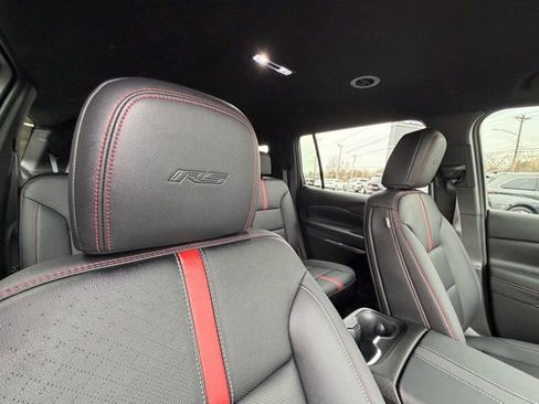 Used 2026 Chevrolet Traverse RS image 25