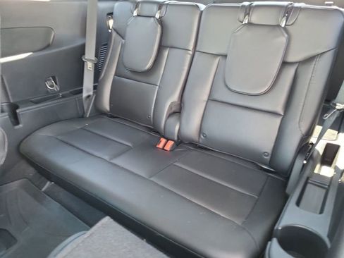 Used 2022 Ford Explorer Limited image 26