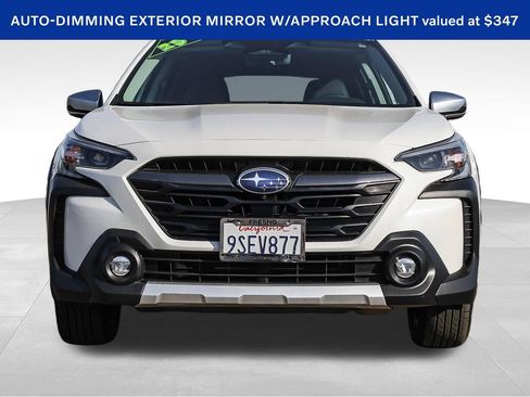 Used 2025 Subaru Outback Touring XT AWD/4WD image 2