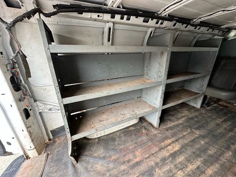 Used 2015 Chevrolet Express 2500 Extended image 12