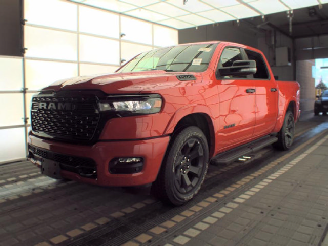 Used 2025 RAM 1500 Big Horn AWD/4WD image 1