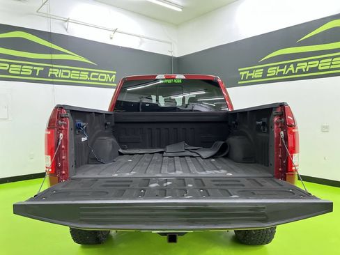 Used 2015 Ford F150 XLT w/ Equipment Group 302A Luxury AWD/4WD image 9