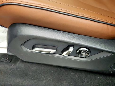 Used 2024 Acura MDX SH-AWD w/ Advance Package image 12