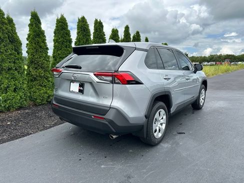 Used 2023 Toyota RAV4 LE FWD image 7