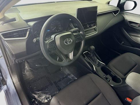 Used 2024 Toyota Corolla LE FWD image 22