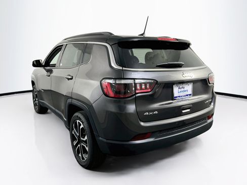 Used 2022 Jeep Compass Limited w/ Sun and Sound Group AWD/4WD image 7