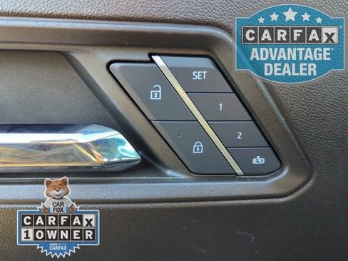 Used 2024 Chevrolet Colorado ZR2 w/ ZR2 Convenience Package III image 14