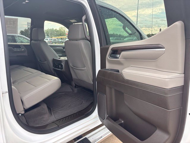 Used 2024 GMC Sierra 1500 SLT w/ SLT Premium Plus Package AWD/4WD image 39