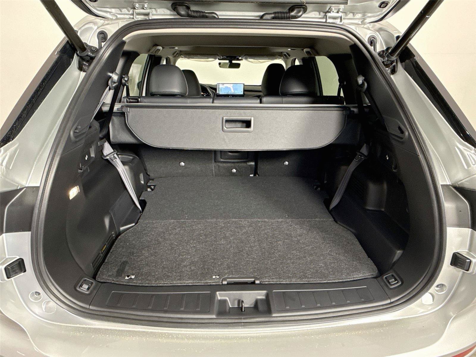 New 2026 Mitsubishi Outlander SE FWD image 17