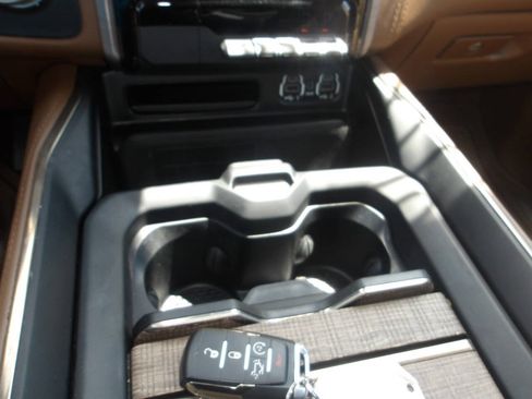 Used 2020 RAM 1500 Limited AWD/4WD image 18