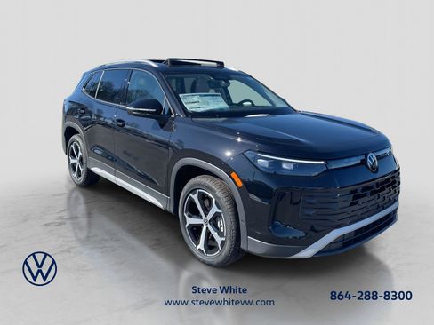 New 2026 Volkswagen Tiguan SE AWD/4WD image 1