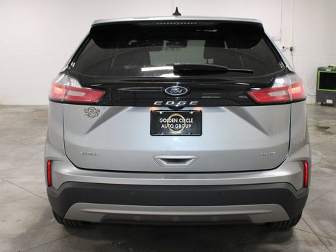 Used 2024 Ford Edge SEL AWD/4WD image 8