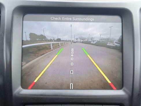 Used 2014 Jeep Cherokee Limited image 10