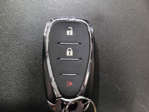 Used 2018 Chevrolet Equinox LT AWD/4WD image 32