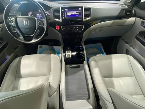 Used 2016 Honda Pilot Elite image 10