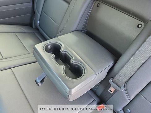 Used 2025 Chevrolet Silverado 1500 LT Trail Boss w/ LT Trail Boss Premium Package AWD/4WD image 32