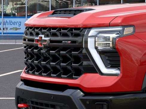 New 2026 Chevrolet Silverado 2500 ZR2 w/ LPO, Dark Essentials Package AWD/4WD image 13