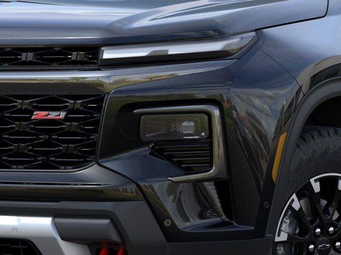 New 2026 Chevrolet Traverse Z71 w/ Enhanced Driving Package AWD/4WD image 10