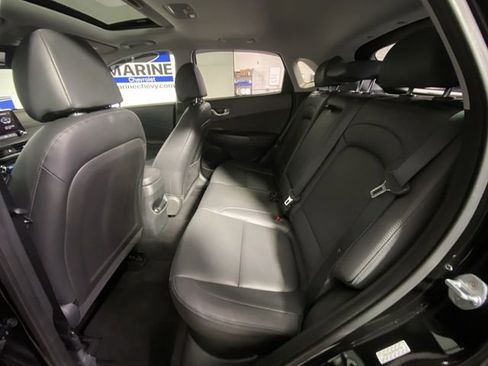 Used 2023 Hyundai Kona Limited w/ Cargo Package image 31