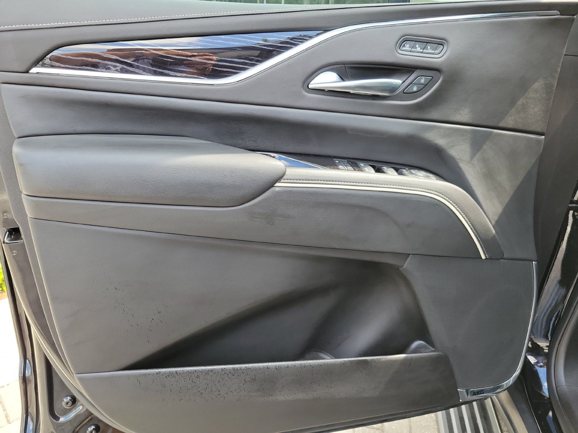 Used 2022 Cadillac Escalade ESV Sport w/ Touring Package AWD/4WD image 24