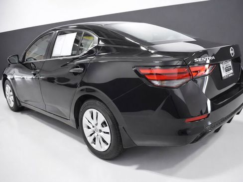 Used 2025 Nissan Sentra S image 3