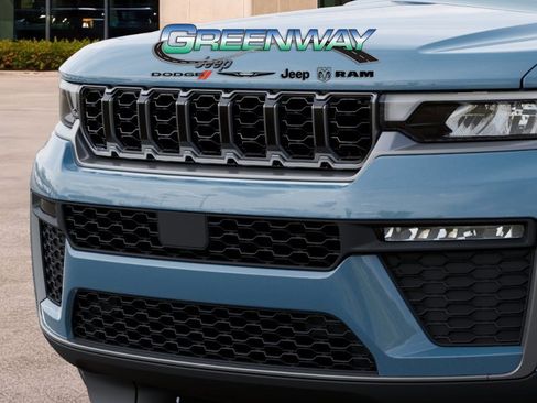New 2026 Jeep Grand Cherokee L Limited RWD image 11