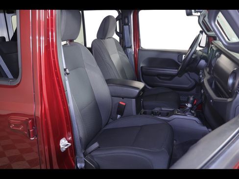 Used 2021 Jeep Wrangler Unlimited Sport image 27