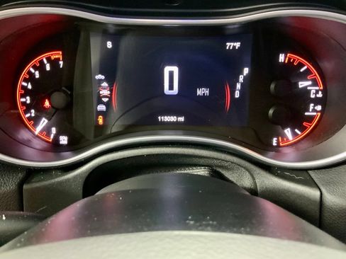 Used 2019 Dodge Durango SXT w/ 3rd Row Seating Group AWD/4WD image 27