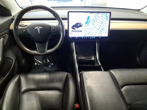 Used 2020 Tesla Model 3 Long Range image 9