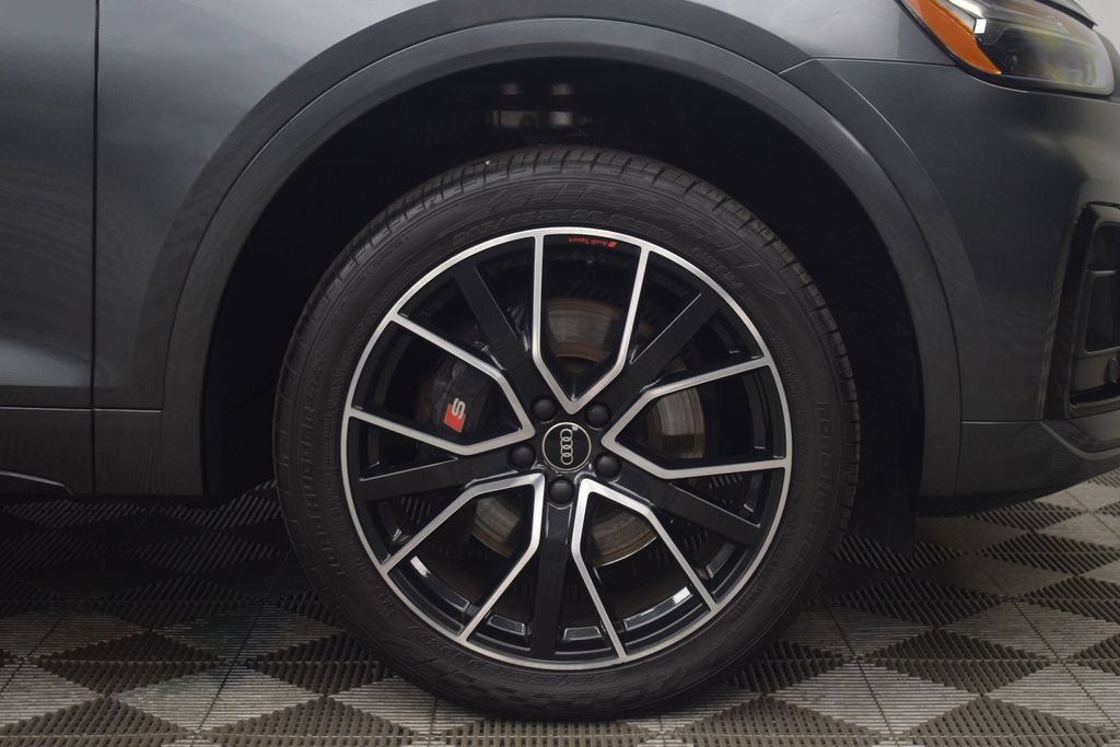 Used 2022 Audi SQ5 Premium Plus AWD/4WD image 29