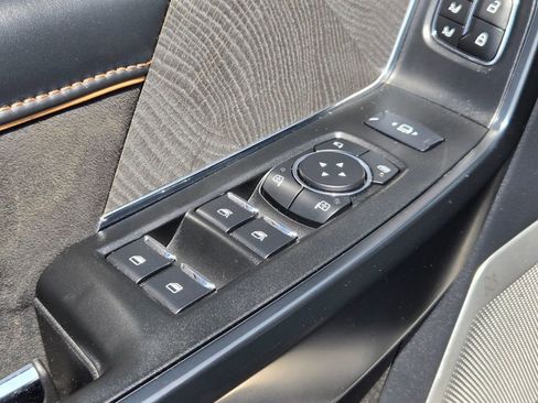 Used 2024 Ford F250 Platinum AWD/4WD image 12