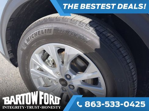 Used 2025 Ford Escape Active w/ Cold Weather Package image 9