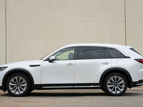 Used 2024 MAZDA CX-90 3.3 Turbo w/ Premium Package AWD/4WD image 9