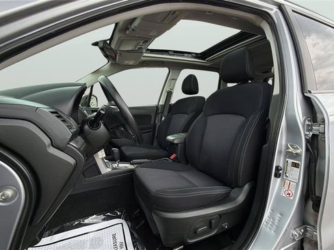 Used 2015 Subaru Forester 2.5i Premium w/ Popular Package #1 AWD/4WD image 29